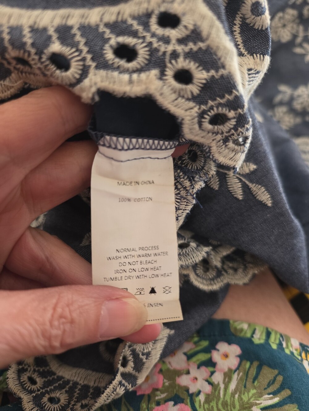 Simplee Blue Embroidered Cotton Scalloped Lace Romper Medium - Picture 7 of 7